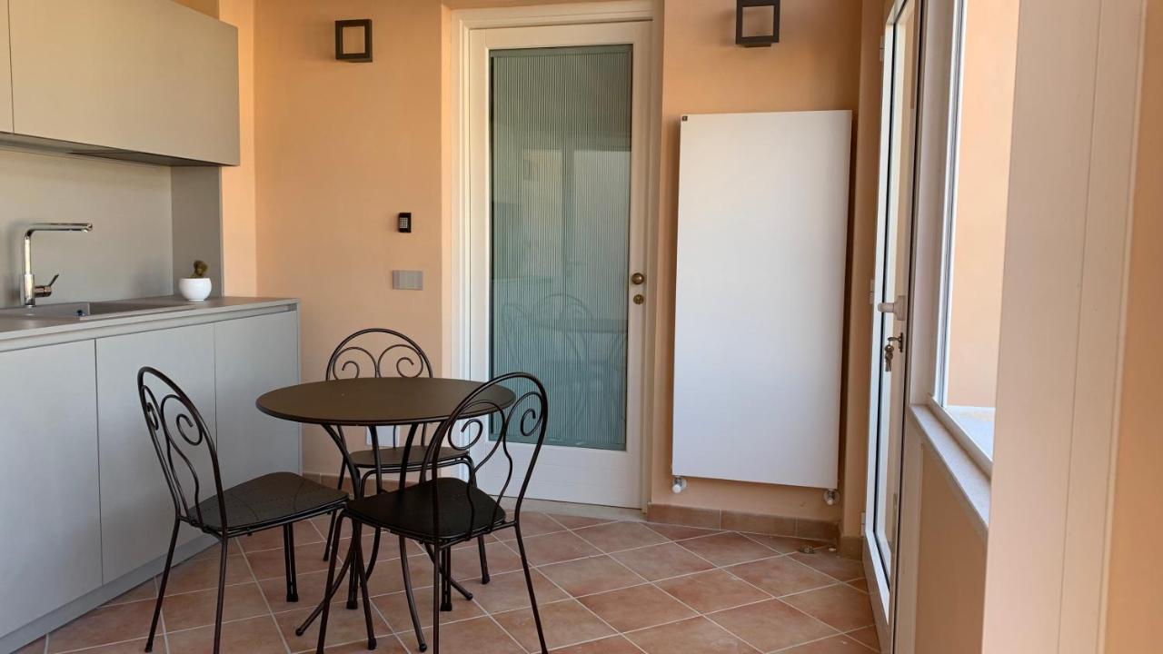 Bed and Breakfast Dimora Del Leone Гаэта Экстерьер фото
