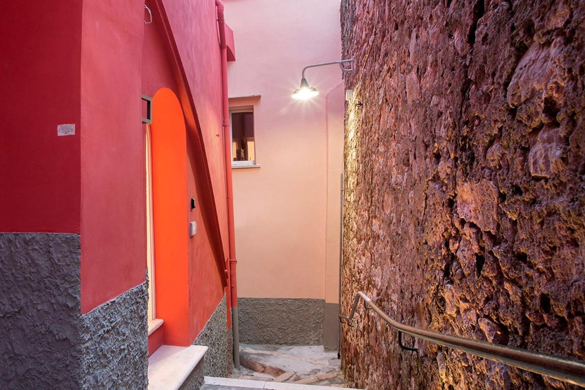 Bed and Breakfast Dimora Del Leone Гаэта Экстерьер фото