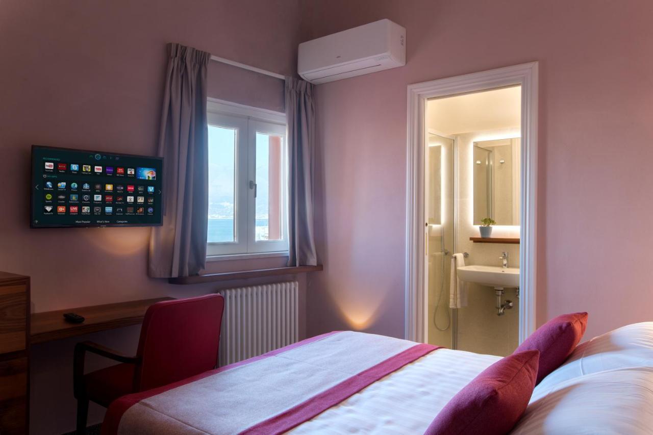 Bed and Breakfast Dimora Del Leone Гаэта Экстерьер фото