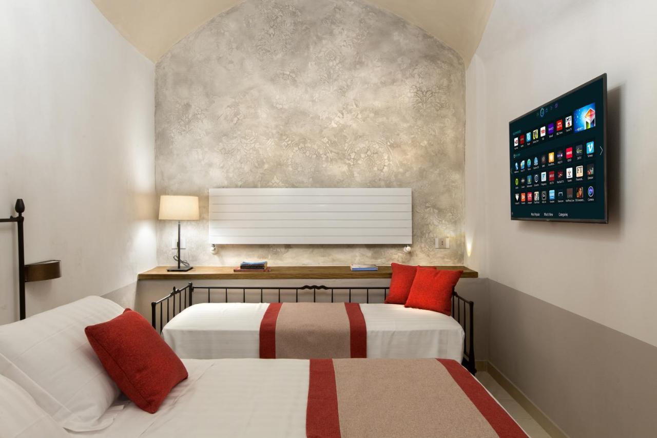 Bed and Breakfast Dimora Del Leone Гаэта Экстерьер фото