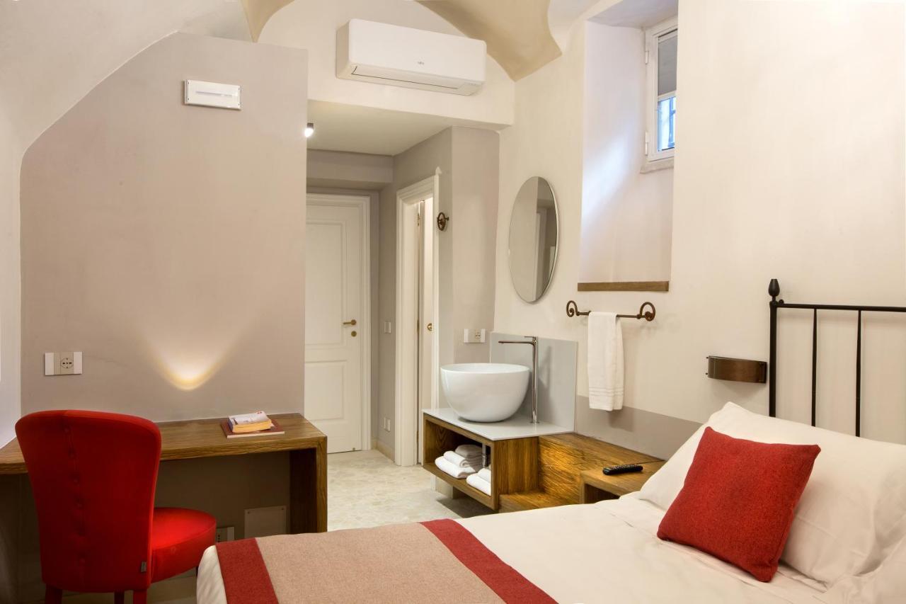 Bed and Breakfast Dimora Del Leone Гаэта Экстерьер фото