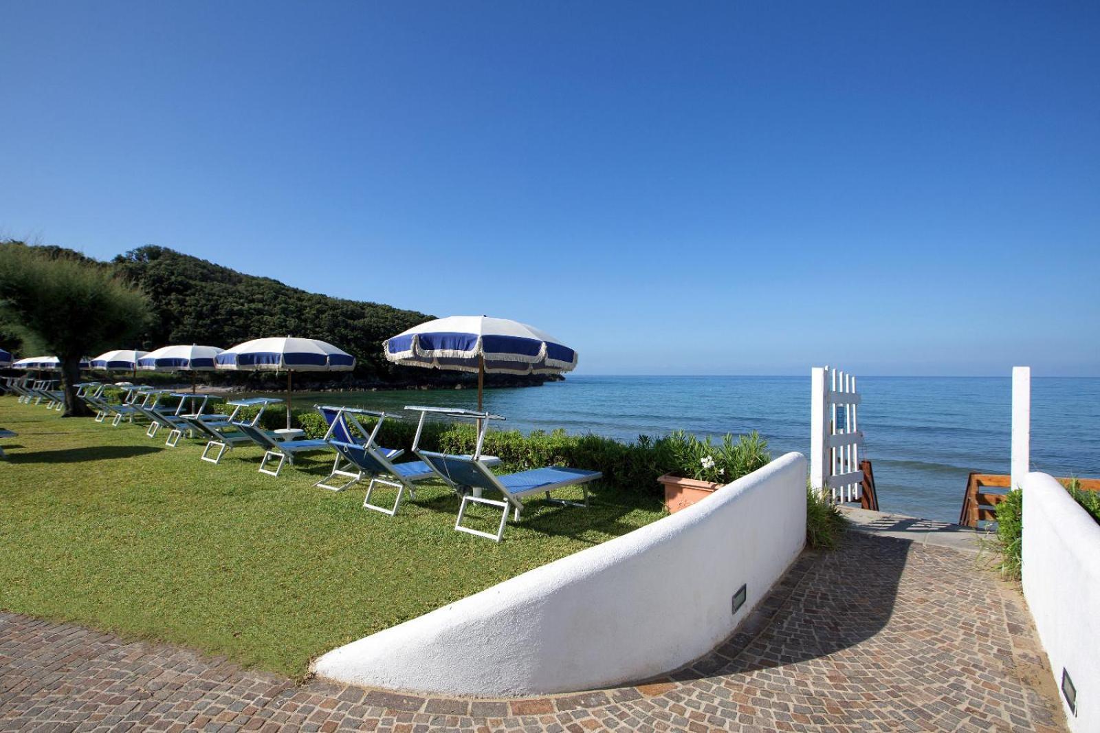 Bed and Breakfast Dimora Del Leone Гаэта Экстерьер фото